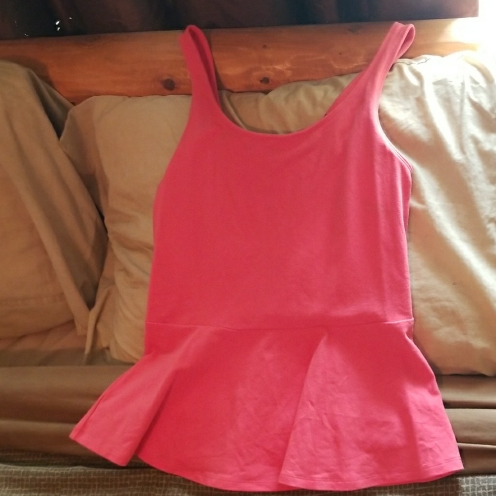 Pink flared tank top